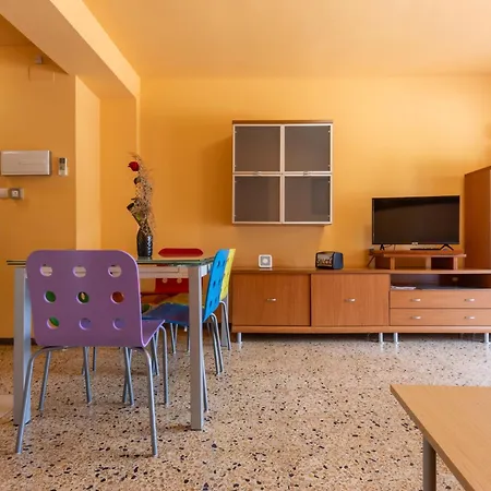 California 2 By Interhome