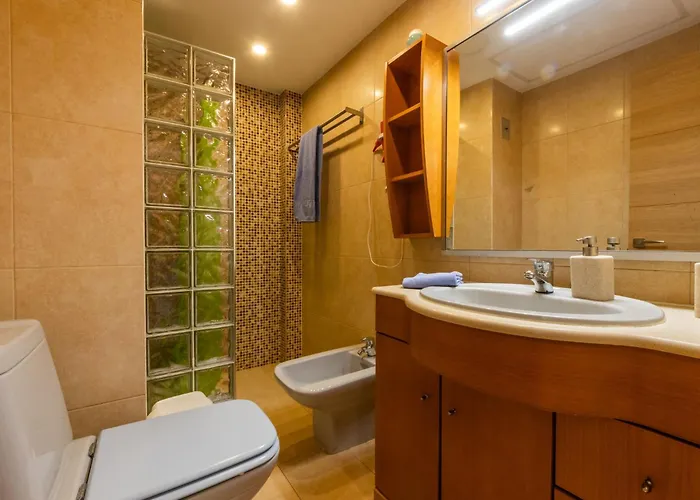 California 2 By Interhome